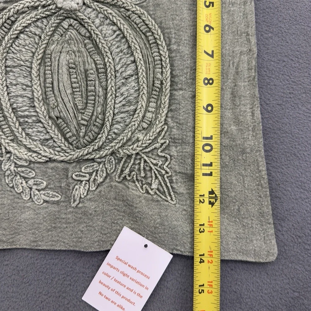 Rachel Ashwell The Farmhouse Embroidered Table Runner Pumpkins Green 14x44 New